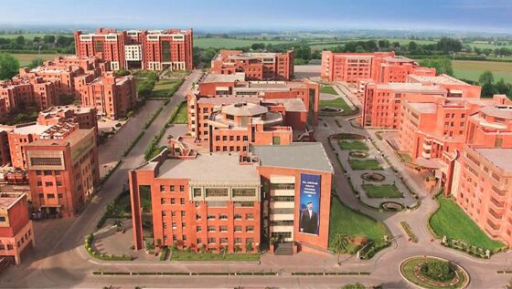 slide1 Direct Admission in Amity University